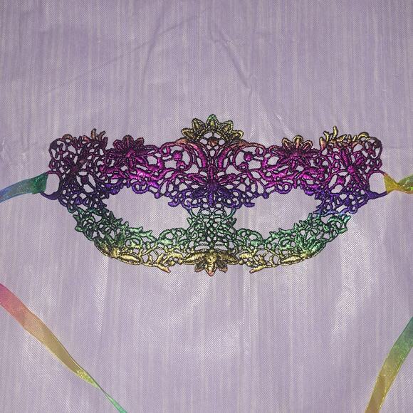 Rainbow Colors Lace Masquerade Cosplay Mask - Picture 3 of 7